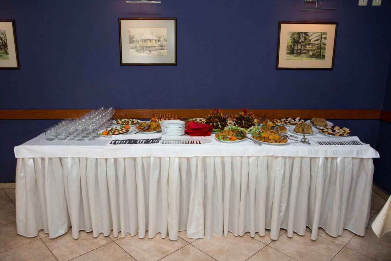 Family Hotel Odessa Sevlievo Luaran gambar