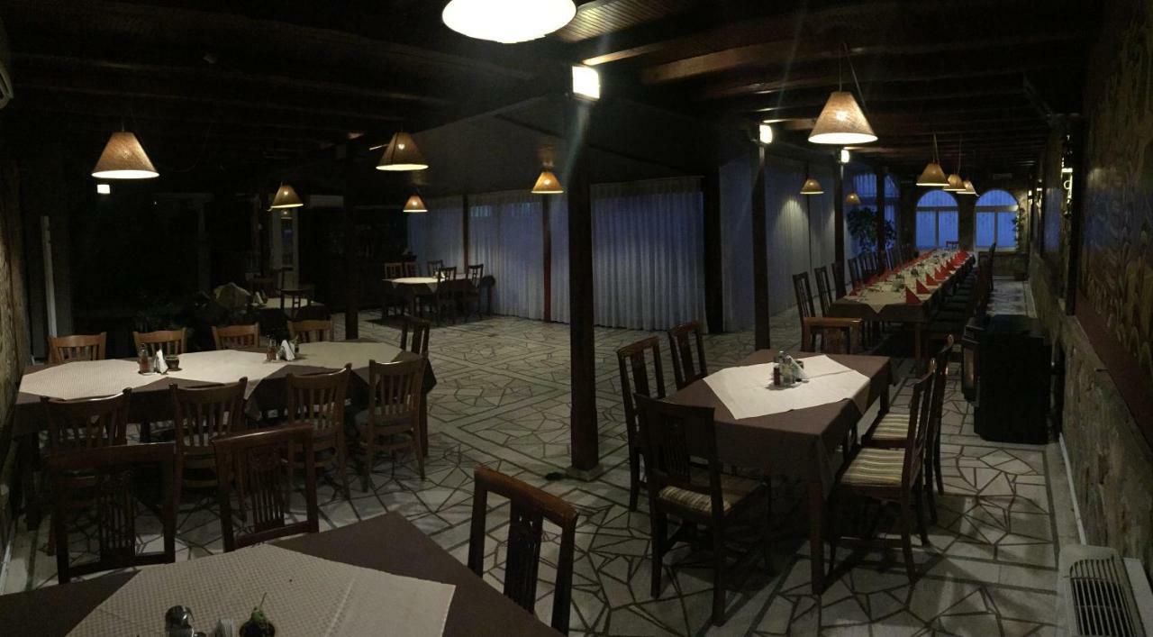 Family Hotel Odessa Sevlievo Luaran gambar