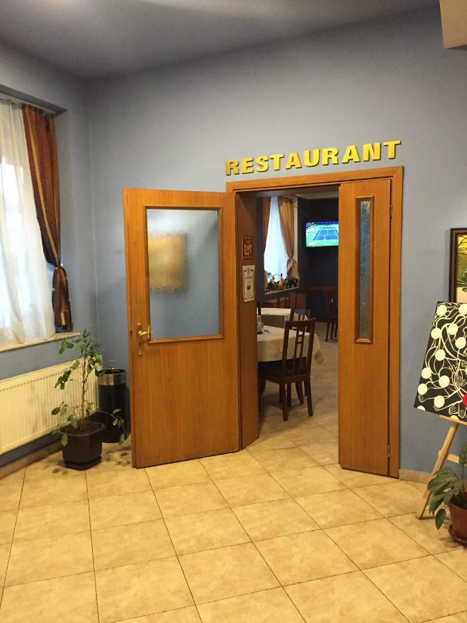 Family Hotel Odessa Sevlievo Luaran gambar